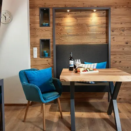 Alpvilla Bietsch Apartamento *
